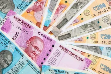 பொதுமக்களின் வங்கிக்கணக்கில் திடீரென ரூ.1 லட்சம் வரை டெபாசிட்! வங்கி ஊழியர்கள் அதிர்ச்சி