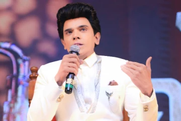 விமர்சனங்களை கண்டு கொள்ளாத தி லெஜண்ட் சரவணன் ! சமுக வலைதளத்தில் அவர் வெளியிட்ட பதிவு