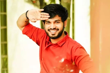 விஜய் டிவி தொகுப்பாளர் ரக்ஷன் வாங்கும் சம்பளம் எவ்வளவு தெரியுமா.. விவரம் இதோ