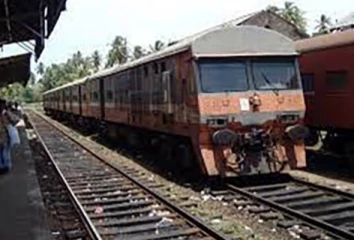 தொடருந்து சாரதிகள் பணிப்புறக்கணிப்பில் ஈடுபடத் தீர்மானம்