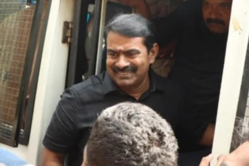 கைது செய்யப்படுகிறாரா சீமான்? - வீட்டில் அடுத்தடுத்து குவிந்த போலீசார்