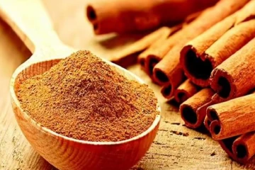 ඉතිහාසයේ ඉහළම කුරුඳු මිල මේ මාසේ - කුරුදු කිලෝවක් රු 6500ත් 7000ත් අතර මිලකට විකිණෙයි