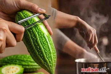 பாகற்காயில் கசப்பு சுவையை நீக்கணுமா? இந்த பொருட்களை சேர்த்து சமைங்க