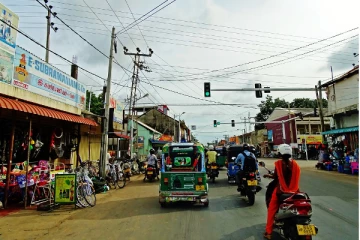 யாழில் வங்கியில் உயிரிழந்த முதியவரால் பரபரப்பு