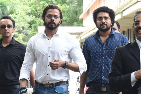 சிறைக்கு சென்ற இந்திய கிரிக்கெட் வீரர் - விடுதலையாகும் வரை தரையில் தூங்கிய அரச குடும்ப காதலி | Sreesanth Wife Recalls His Spot Fixing Arrest