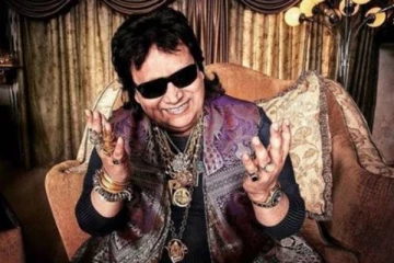 திடீரென உயிரிழந்த பிரபல இசையமைப்பாளர்- கடும் சோகத்தில் ரசிகர்கள்