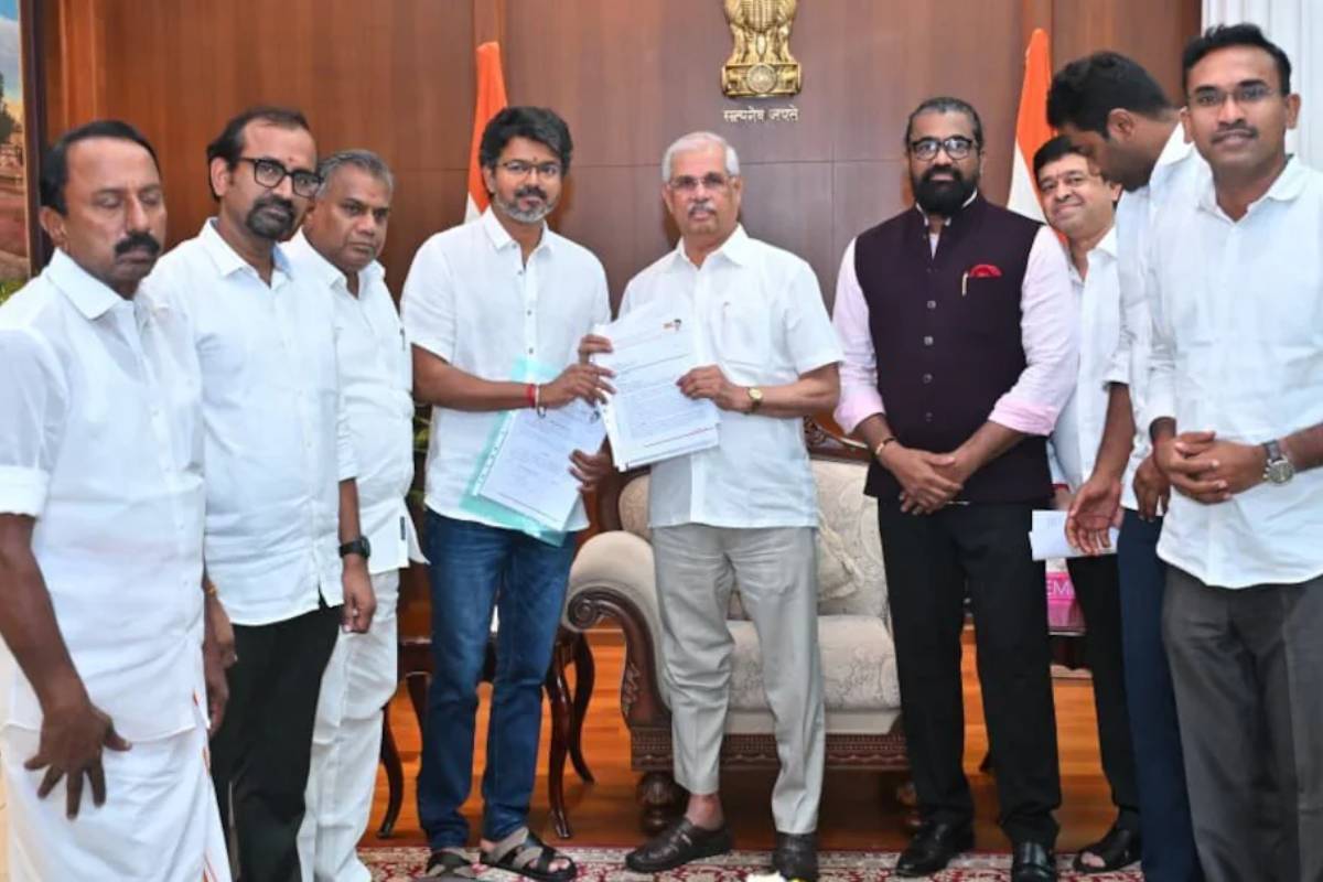 இன்று முதலமைச்சராவாரா விஜய்..! தமிழக அரசியலில் ஏற்பட்டுள்ள பரபரப்பு - டெல்லியின் கட்டுப்பாட்டிற்குள் செல்லுமா தமிழ்நாடு.. | Horse Trading Complaint 3 Year Presidents Rule