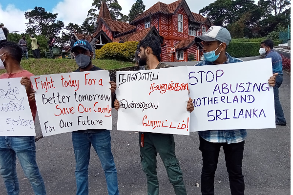 அரசாங்கத்திற்கு எதிராக நுவரெலியாவில் போராட்டம்; வர்த்தகநிலையங்கள் மூடல் - ஐபிசி தமிழ்