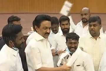 சீமான் இப்படி சொல்வது போலியானது: பரபரப்பு குற்றச்சாட்டு