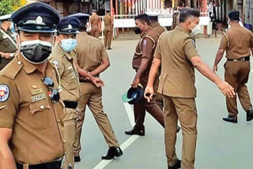 யாழில் திருடர்களின் விநோத செயல் - நையப்புடை செய்த மக்கள்