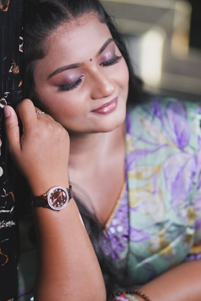 சிறகடிக்க ஆசை சீரியல் மீனாவா இது? மாடர்ன் உடையில் வெளியிட்ட புகைப்படம் | Siragadikka Aasai Actress Gomathi Priya Photos