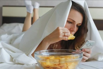 சாப்பிட்டவுடன் செய்யவே கூடாத செயல்கள்! மீறினால் என்ன நடக்கும் தெரியுமா?