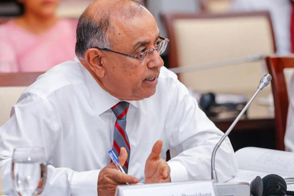 கப்ரால் அறிமுகப்படுத்திய ஓய்வூதிய பயன்களை நிராகரித்துள்ள மத்திய வங்கியின் முன்னாள் ஆளுநர்கள் | Former Srilanka Central Bank Governors Decline கப்ரால் அறிமுகப்படுத்திய ஓய்வூதிய பயன்களை நிராகரித்துள்ள மத்திய வங்கியின் முன்னாள் ஆளுநர்கள் | Former Srilanka Central Bank Governors Decline