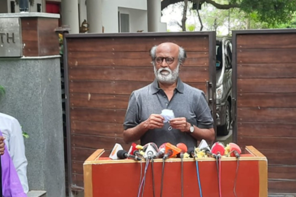 அரசியலுக்கு வந்தா நிம்மதி போயிடும் to அரசியல்‌ எண்ணமே இல்லை: ரஜினியும் அரசியலும்..  1990 முதல் 2021 வரை  சின்ன ரீவைண்ட் | Rajini And Politics Small Rewind 1990 To 2021