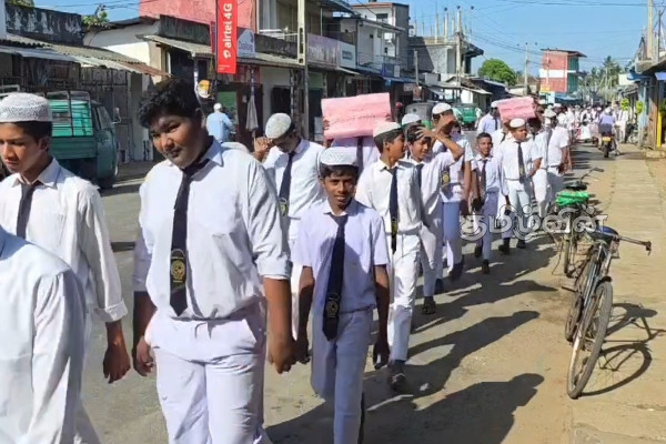 தோப்பூரில் சிறுவர் தின விழிப்புணர்வு ஊர்வலம் | Children S Day Awareness Procession In Thoppur