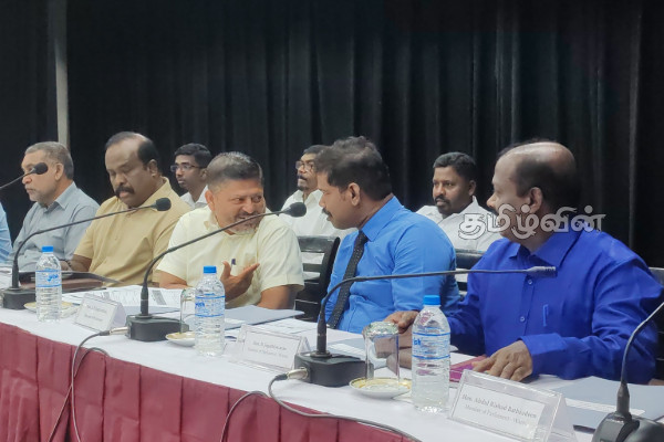 வவுனியாவில் பூர்வீக காணிகள் கையகப்படுத்தல் தொடர்பில் வன இலாகா நடவடிக்கை | Forest Department Auction