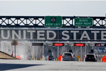 கனடா-அமெரிக்கா இடையேயான பயணங்கள் தொடர்ந்து வீழ்ச்சி