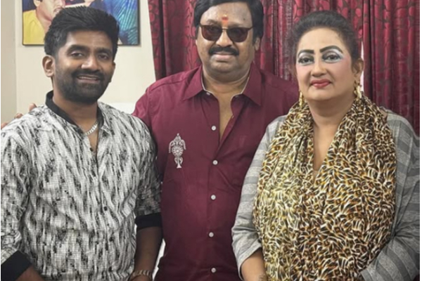 மீண்டும் சந்தித்த கரகாட்டக்காரன் பட ஜோடி.... வைரலாகும் கனகா, ராமராஜன் புகைப்படம் | Karakattakkaran Jodi Ramarajan Kanaka Recent Photo