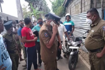 பட்டப்பகலில் யாழில் துணிகர திருட்டு - பொலிஸாரிடம் சிக்கிய சந்தேக நபர்