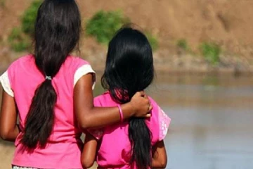 வெலிகம பகுதியில் இரு சிறுமிகளுக்கு நேர்ந்த பரிதாபம்