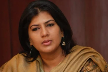 அந்த மாதிரி படம் என்று தெரியாமல் நடித்தேன், திருமணம் அதை விட கொடுமை, ஸ்வர்னமால்யா ஓபன் டாக்