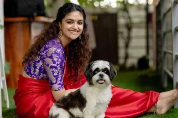 சிவப்பு, மஞ்சள், ஊதா நிற புடவைகளில் கீர்த்தி சுரேஷ் வெளியிட்ட போட்டோஸ்