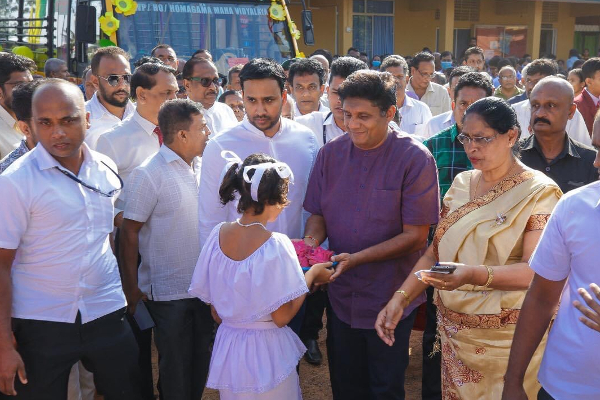 வாயாடல்கள் வேண்டாம் - முடிந்தால் வேலையை செய்து காட்டுங்கள்..! சஜித் பகிரங்க சவால் | Sri Lanka Political Crisis