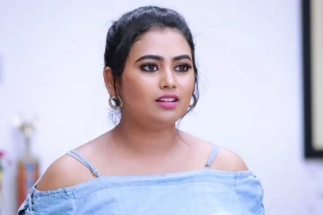 முதன்முதலாக மகனின் புகைப்படத்தை வெளியிட்ட வெண்பா!