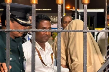 ශිරාන් බාසික්ගේ පියාගෙන් CCIBය කෝටි ගණනක දේපොළ ගැන ප්‍රශ්න කරයි