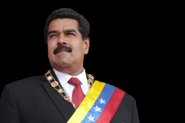 அமெரிக்காவுடன் பேச்சுவார்த்தைக்குத் தயார் - மதுரோ | Maduro Says Venezuela Open To Talks