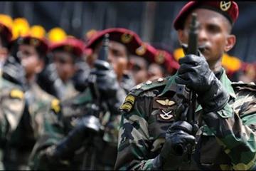 நாட்டை பாதுகாத்த படையினருக்கு துரோகம் இழைக்காதீர்!: விமல் கோரிக்கை (Video)