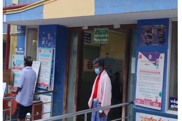 கொரோனா தொற்று உறுதி செய்யப்பட்ட தாய்: குழந்தையுடன் மாயம் | Mother Absconds With New Born Baby After Covid கொரோனா தொற்று உறுதி செய்யப்பட்ட தாய்: குழந்தையுடன் மாயம் | Mother Absconds With New Born Baby After Covid