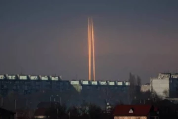 உக்ரைன் மீது இரவு முழுவதும் ஏவுகணை மழை பொழிந்த ரஷ்யா! 6 பேர் உயிரிழப்பு!