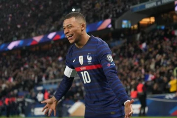 பிரான்ஸ் தேசிய கால்பந்து அணியின் புதிய கேப்டனாக எம்பாப்பே நியமனம்!