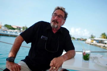 கணினி உலகின் அன்டி வைரஸ் முன்னோடி ஜோன் மெக்கோஃபி  தற்கொலை!