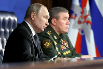 அதிபர் புடினால் பதவி நீக்கம் செய்யப்பட்ட அதிகாரியின் விபரீத முடிவு!