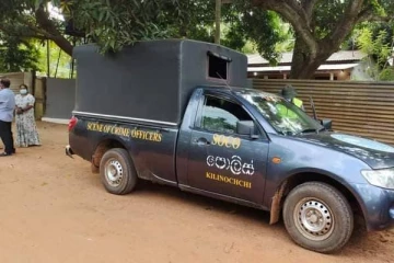 கிளிநொச்சியில் கிணற்றிற்குள் மிதக்கும் பெண்ணின் சடலம்!