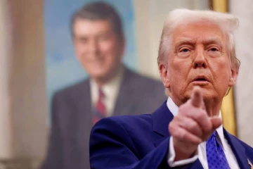 உலக பொருளாதாரம் பதற்றத்தில் ; ஈரான் மோதலில் ட்ரம்ப் அடுத்த கட்ட ஆலோசனை