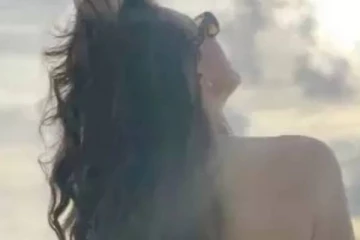 ஒரு மணி நேரத்திற்கு இவ்வளவா.. அந்தரங்க உறவில் கல்லாக்கட்டும் சின்னத்திரை நடிகைகள்