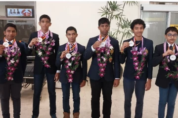 சர்வதேச கனிஷ்ட விஞ்ஞான போட்டியில் பதக்கம் வென்ற இலங்கை மாணவர்கள்