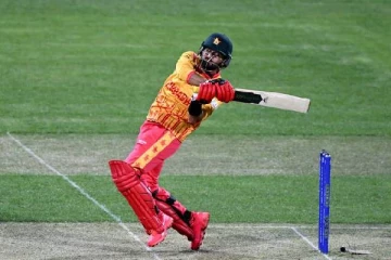 உலகக்கோப்பையில் 48 பந்துகளில் 82 ஓட்டங்கள் விளாசல்! ஒரு விக்கெட்டையும் வீழ்த்தி வாணவேடிக்கை காட்டிய வீரர்