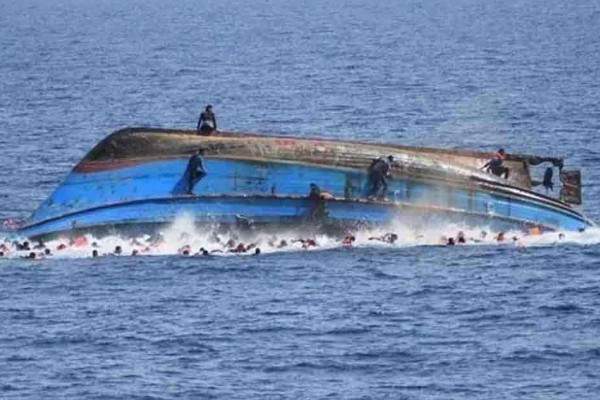 படகு கவிழ்ந்து விபத்து மூன்று இந்தியர்கள் பலி ; பலர் மாயம் | Boat Capsized Accident Three Indians Dead
