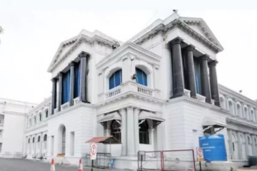 தமிழ்நாடு : பேரூராட்சி மற்றும் நகராட்சிகளில் வெற்றி பெற்றவர்கள் விவரம்