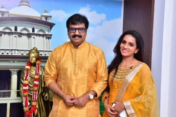 விவோக்கோட மனைவி ரொம்ப அப்பாவி! நான் சேர்த்து வைத்த சொத்து... உருக்கமாக பேசிய சீரியல் நடிகை அம்மு