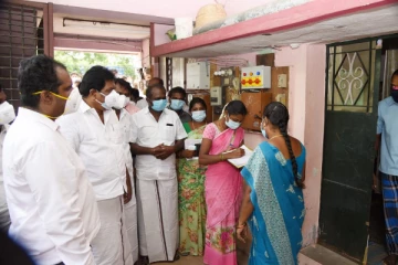 ‘‘மதுரையில்  திமுக வெற்றி பெற்றது .. எங்களது வளர்ச்சித் திட்டங்களால்தான்’’ -  முன்னாள் அமைச்சர் ஆர்.பி. உதயகுமார்