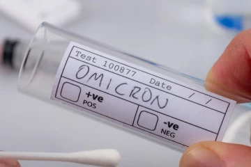 விஞ்ஞானிகள் எச்சரிக்கை - ஓமிக்ரான் வைரஸ் இந்தியாவில் 3ஆவது அலையை ஏற்படுத்துமா?