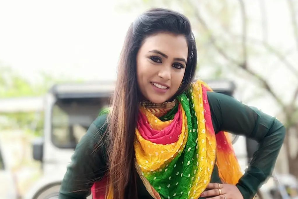 குழந்தையுடன் 