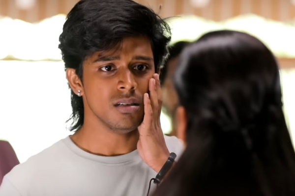 பல்லவனை அடித்த நிலா.. வீட்டை விட்டு வெளியேறும் பல்லவன்.. பரபரப்பான கட்டத்தில் அய்யனார் துணை சீரியல் | Nila Slapped Pallavan In Ayyanar Thunai Serial