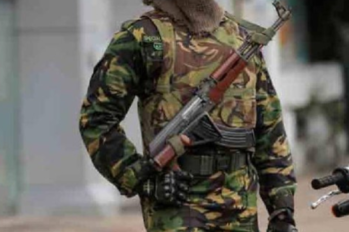 ஐஸ் போதைப்பொருளுடன் சிக்கிய முன்னாள் இராணுவச் சிப்பாய் | Former Army Soldier Caught With Ice Drugs