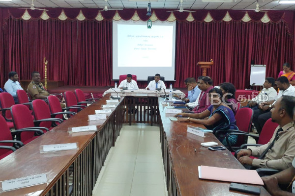 யாழ். வேலணை பிரதேச ஒருங்கிணைப்பு குழு தலைவரை வழிமறித்து போராட்டம் | Protest Blocking Path Of The Velanai Ps Cc Leader